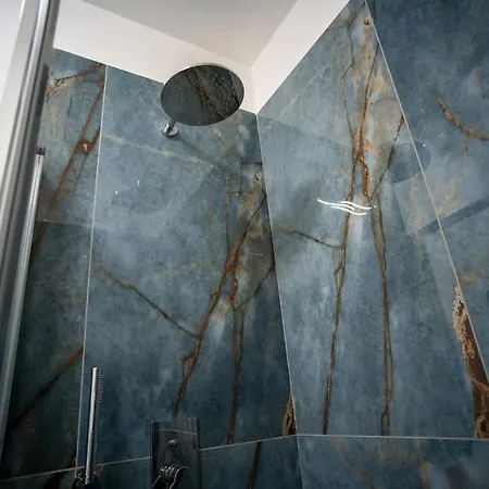 Apartment 13 Nevoso Palace Mailand